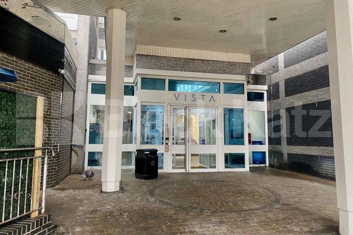 Situated on the seventh floor of this desirable private development The Vista Building, Calderwood Street, Woolwich